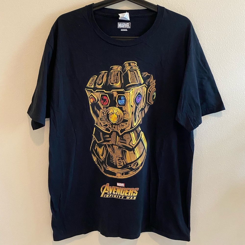 Avengers Infinity War Infinity Stones Gauntlet tee